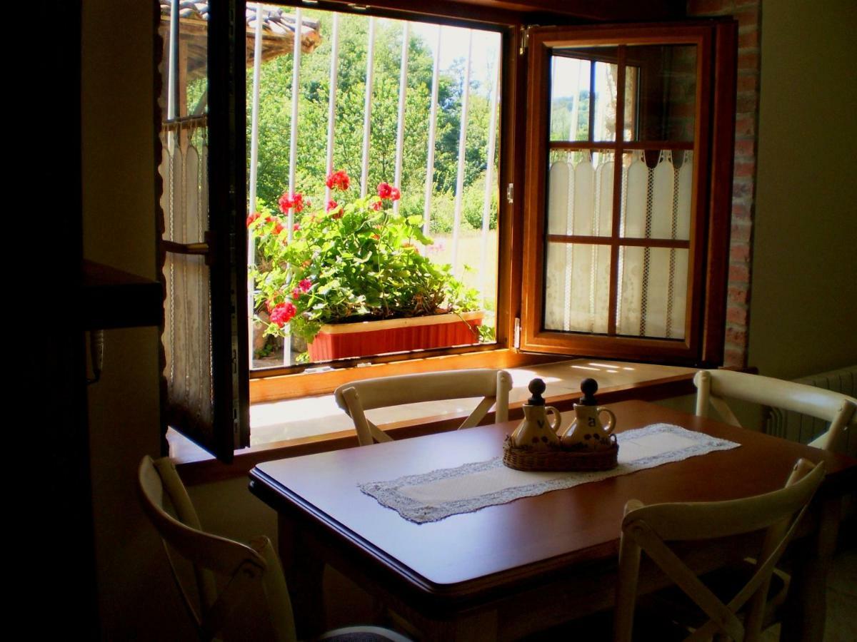 Apartamentos Huerta Carua I Y II Piloña Exteriör bild